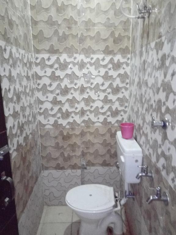 אמריצר Arora Guest House מראה חיצוני תמונה